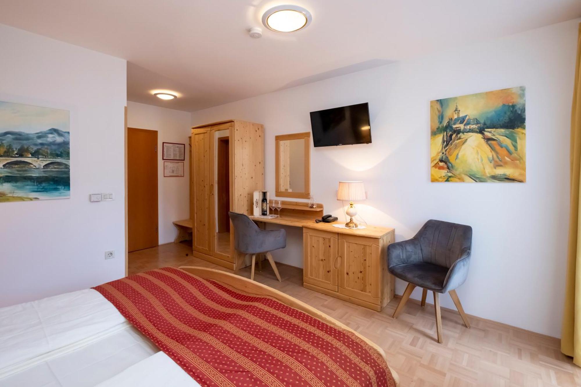 Art Hotel Kristal Bohinj Bagian luar foto