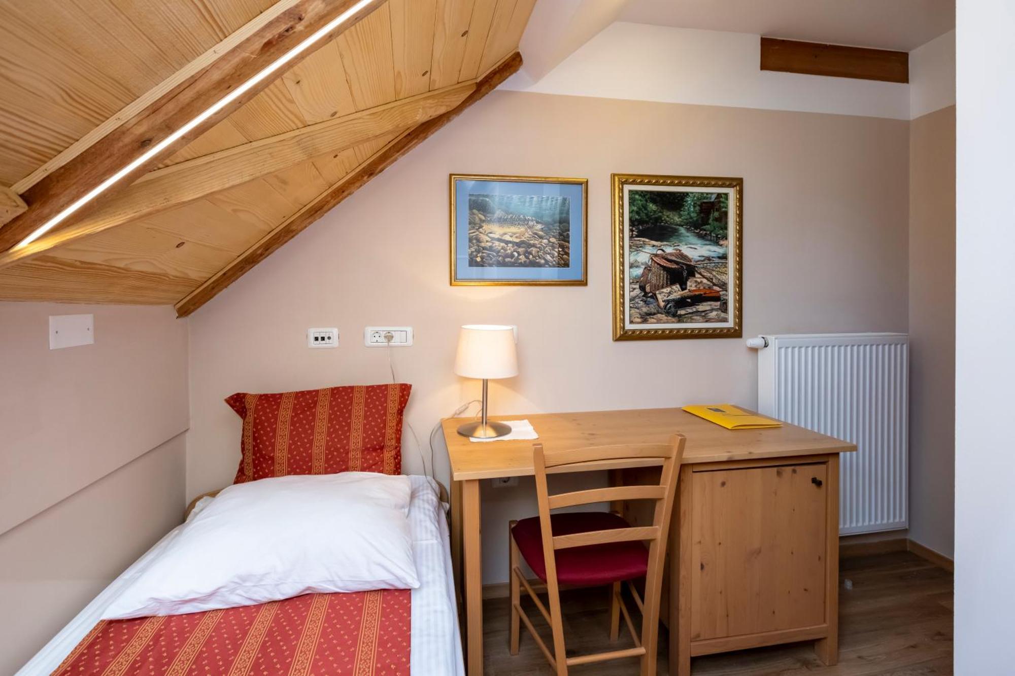 Art Hotel Kristal Bohinj Bagian luar foto