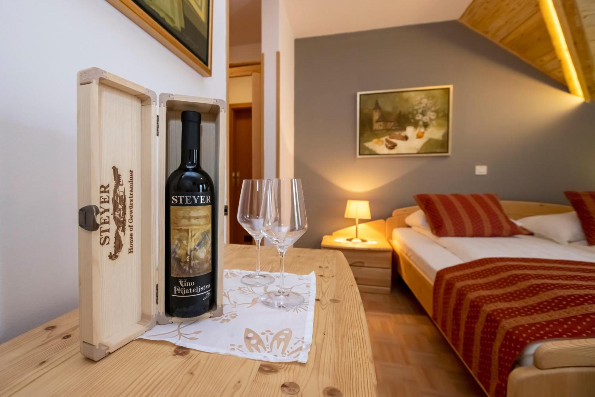 Art Hotel Kristal Bohinj Bagian luar foto
