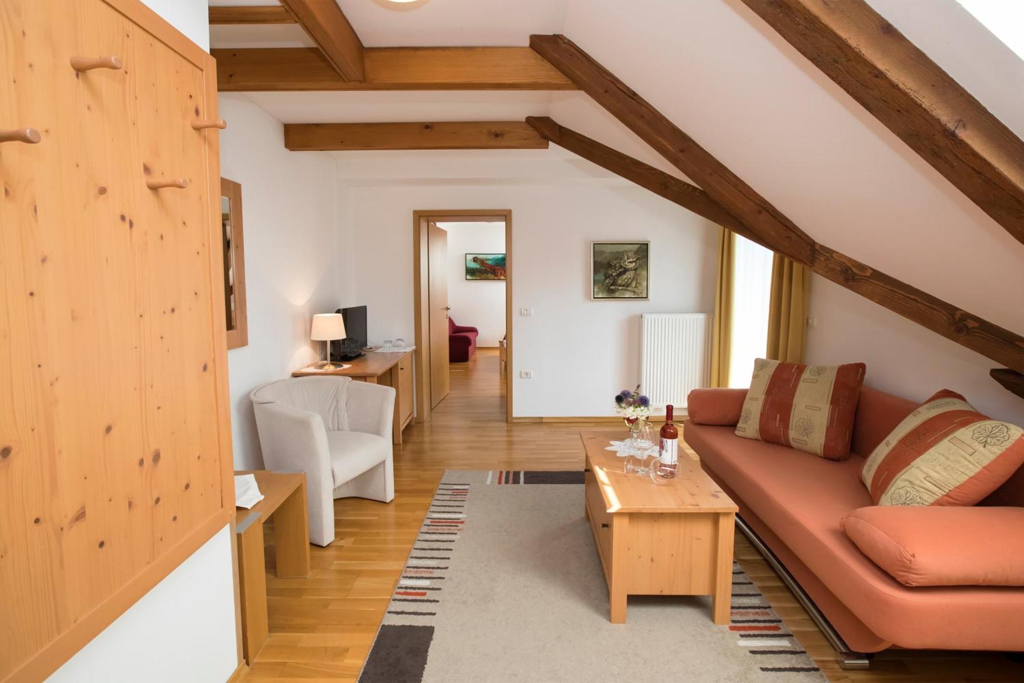 Art Hotel Kristal Bohinj Bagian luar foto