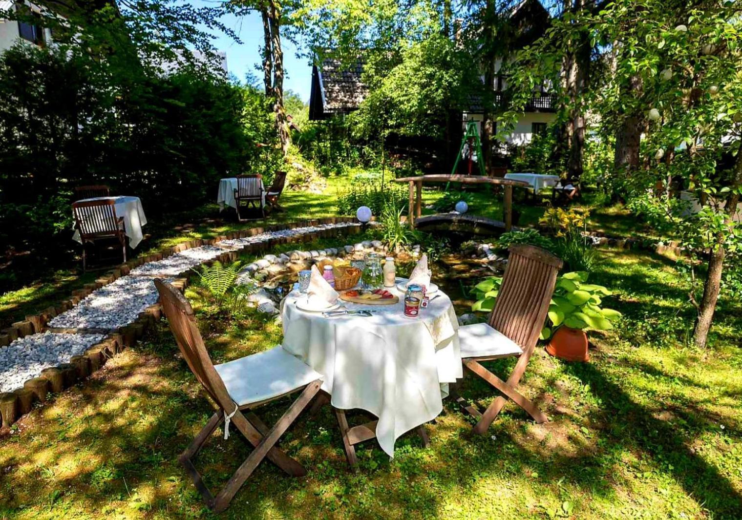 Art Hotel Kristal Bohinj Bagian luar foto